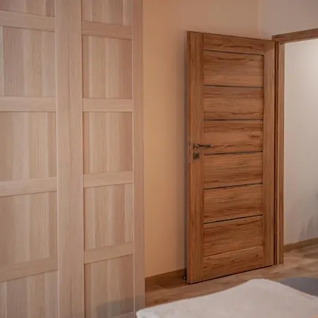 New Luxury In Apartment *
